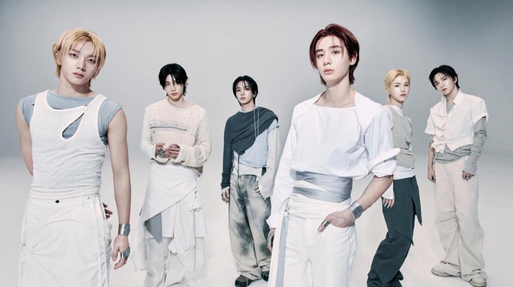 Discovery splash banner for BOYNEXTDOOR | 'Boom Boom Boom' 08.18 Discord server